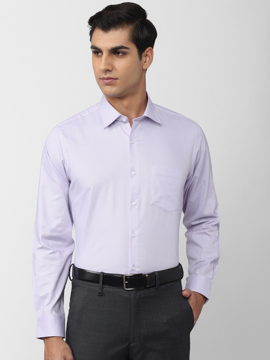 

Van Heusen Men Pure Cotton Formal Shirt, Purple