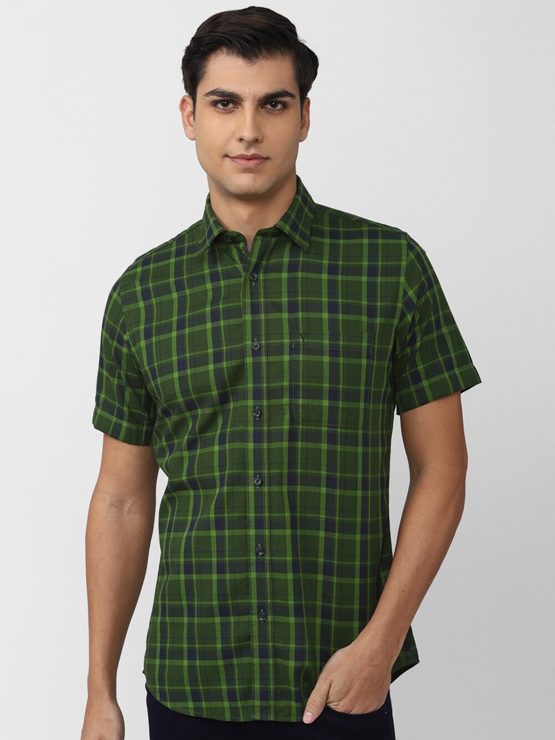 

Van Heusen Sport Men Slim Fit Tartan Checks Pure Cotton Casual Shirt, Green