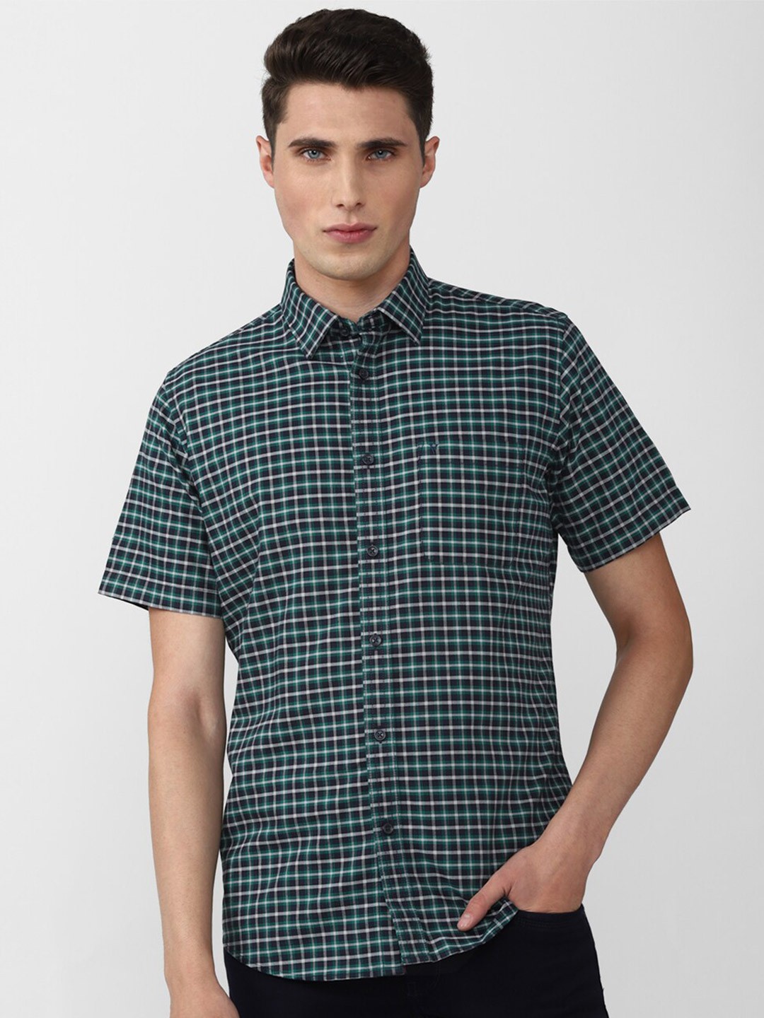 

Van Heusen Sport Men Slim Fit Checked Pure Cotton Casual Shirt, Green