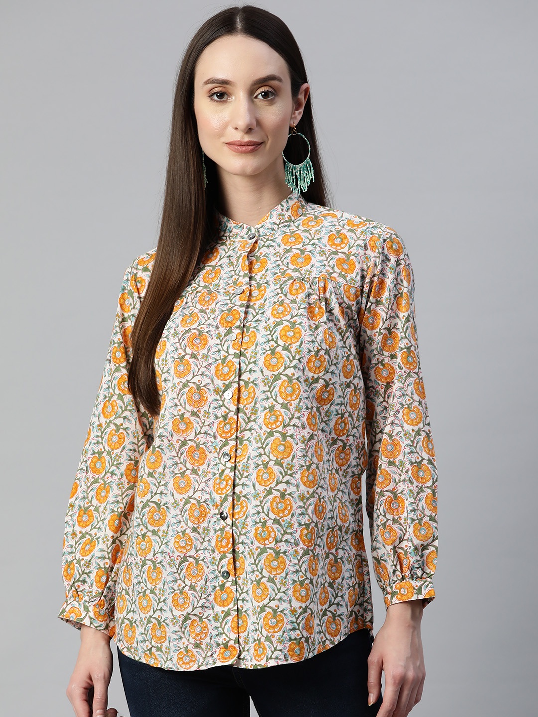 

Vasudha Women Relaxed Floral Printed Casual Shirt, White