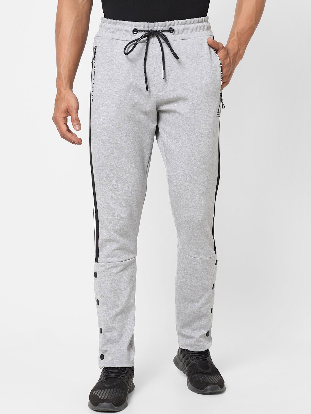 

Street Armor by Pantaloons Men Color Blocked Track Pant, Grey melange