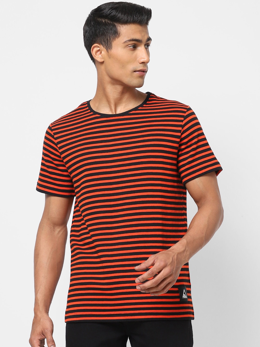 

Street Armor by Pantaloons Men Orange Cotton Striped T-shirt