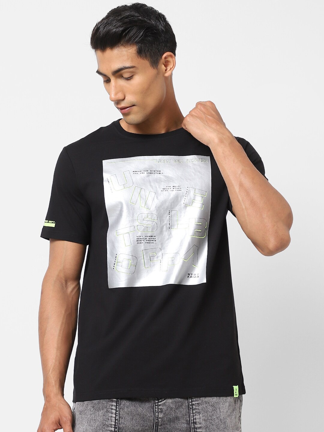 

Street Armor by Pantaloons Men Black Cotton Printed T-shirt