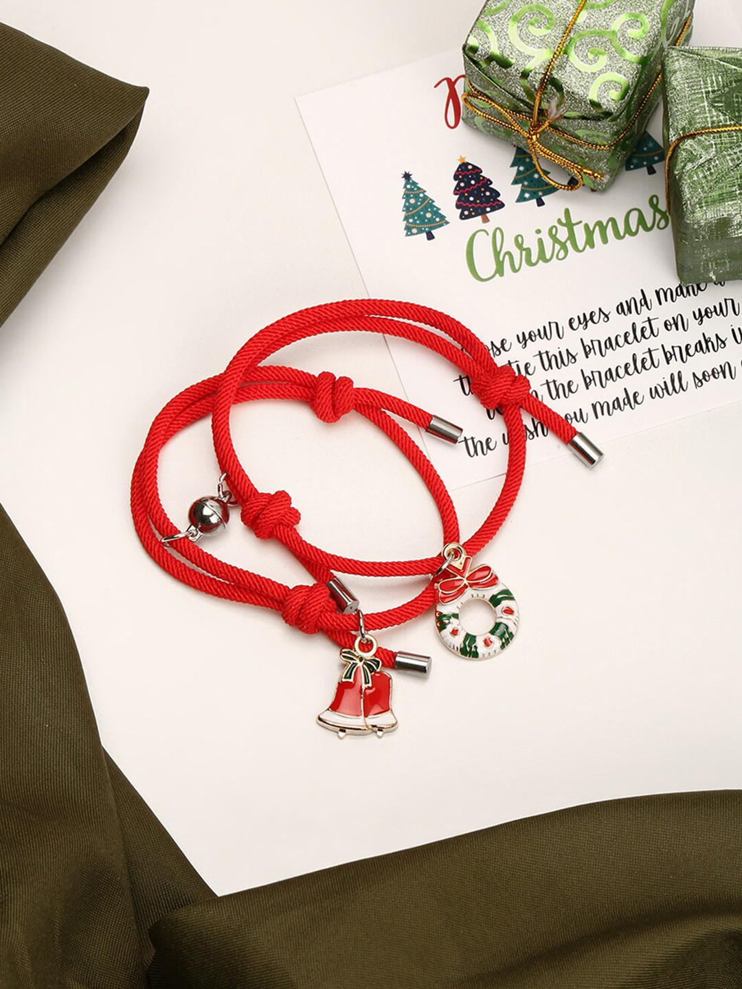 

EL REGALO Christmas Kids Red & White Pack Of 2 Wraparound Bracelet