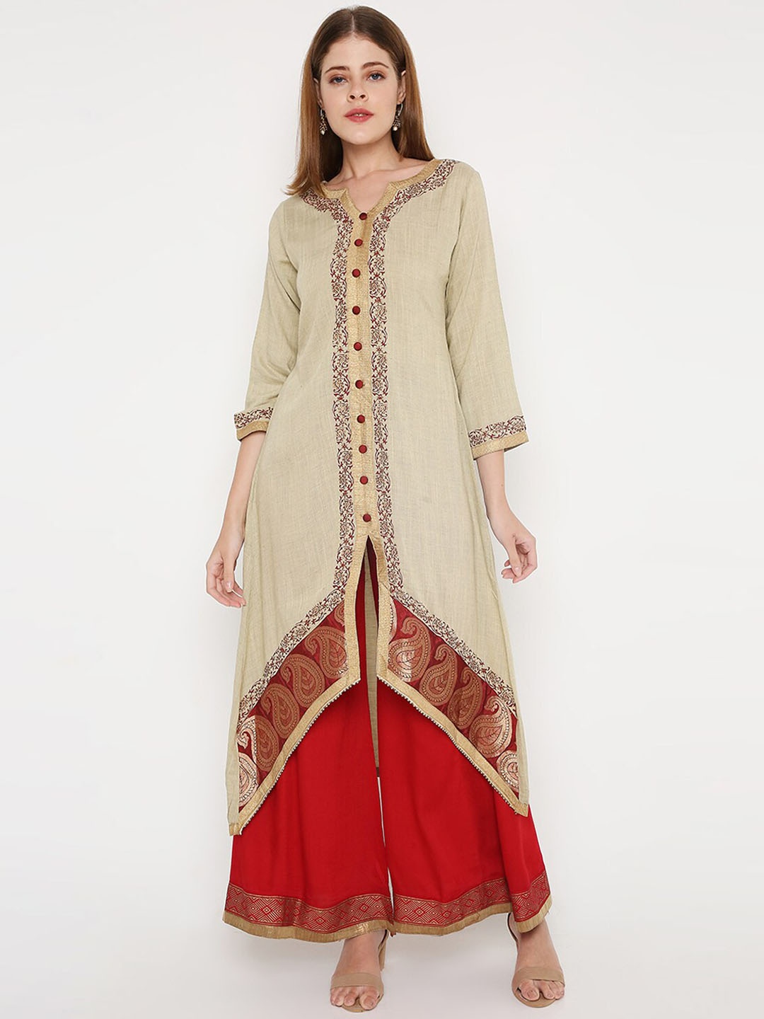 

Peppertree Women Floral Printed Cotton Kurta, Beige
