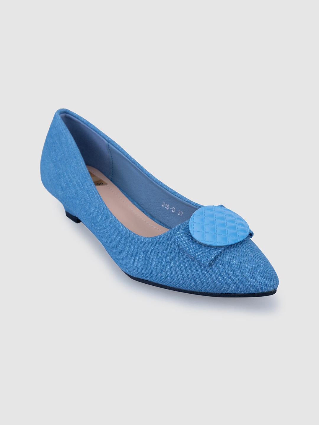 

Sole To Soul Women Kitten Pumps, Blue