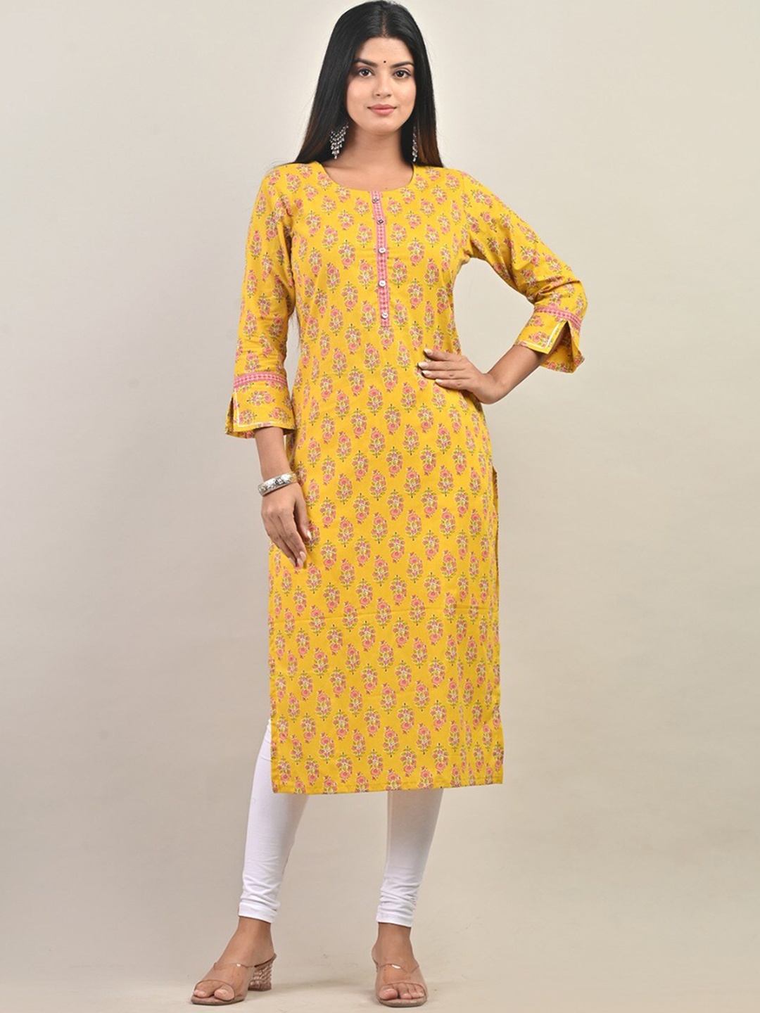 

Swasti Floral Printed Floral Pure Cotton Kurta, Yellow