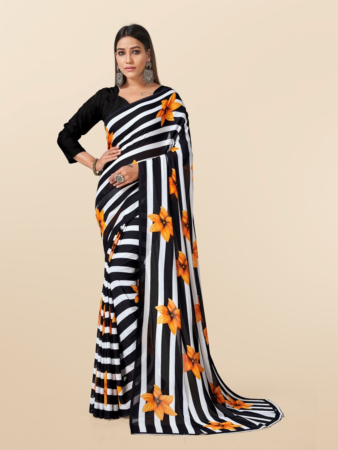 

Ambuja International Striped Saree, Black