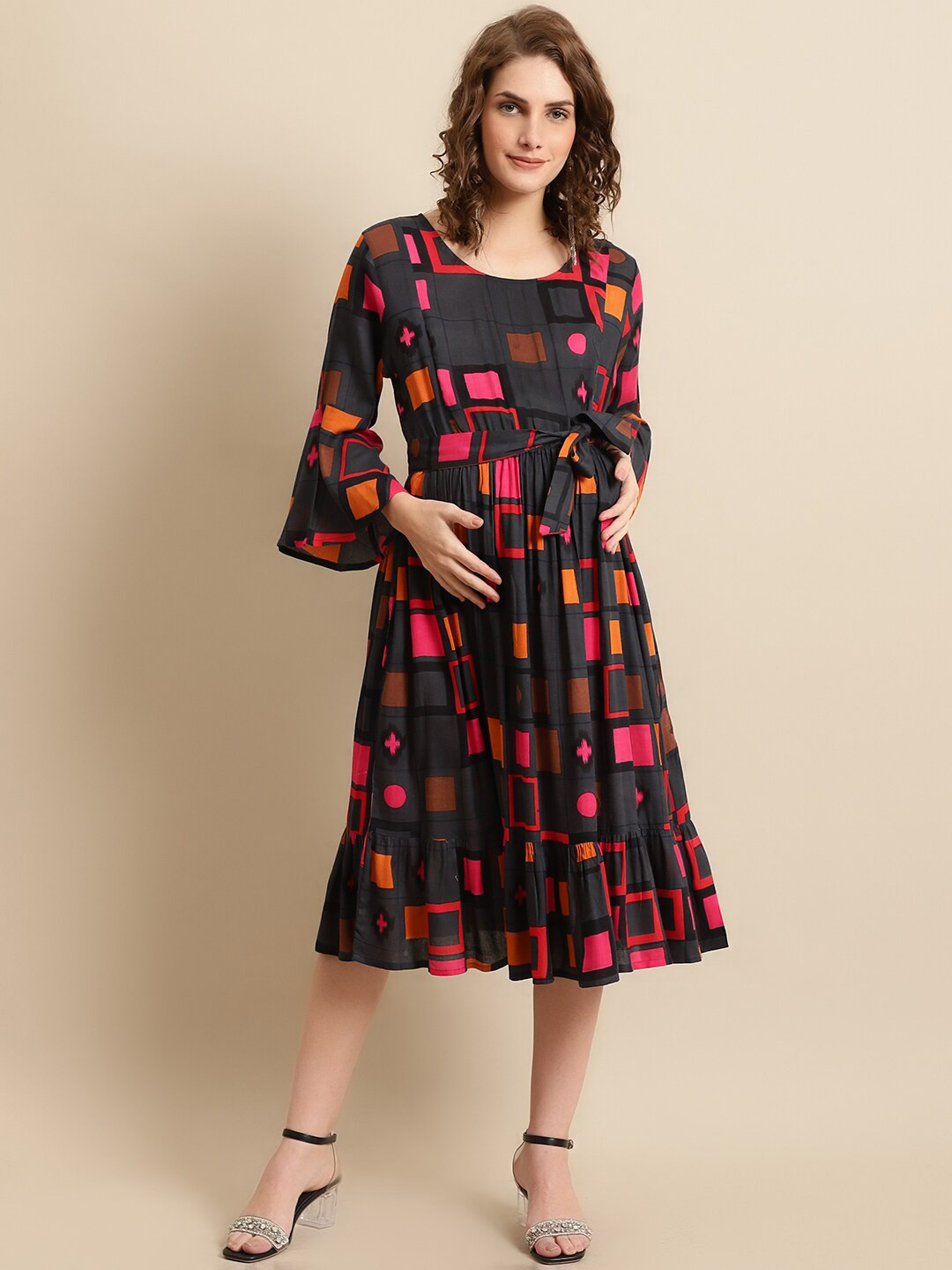 

Moms Maternity Geometric Printed Maternity Midi Dress, Black