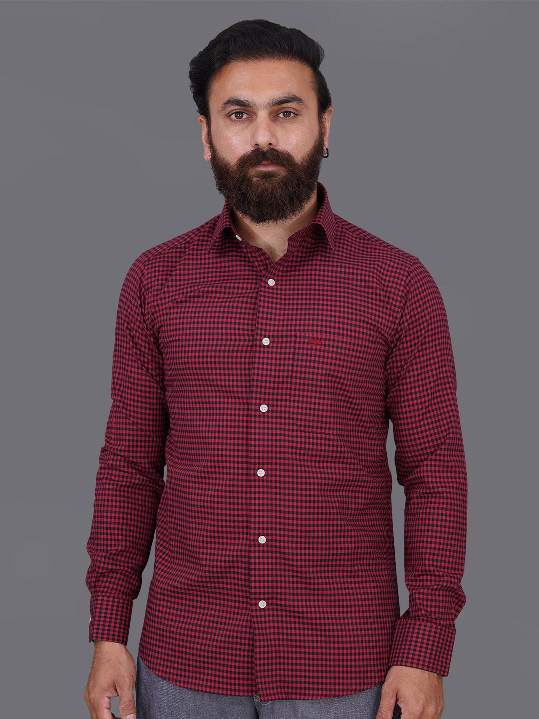

FRENCH CROWN Men Checked Cotton Casual Shirt, Maroon