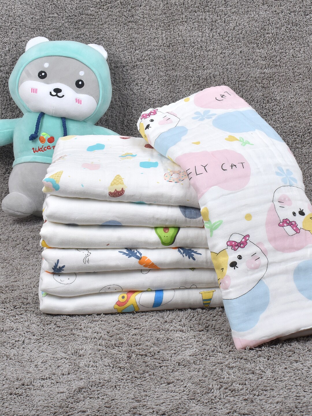 

Moms Home Kids 500 GSM Printed Organic Cotton 6 Layer Towel Cum Blanket, Multi