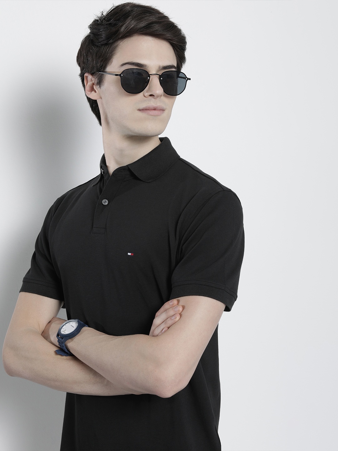 

Tommy Hilfiger Men Polo Collar Solid T-shirt, Black