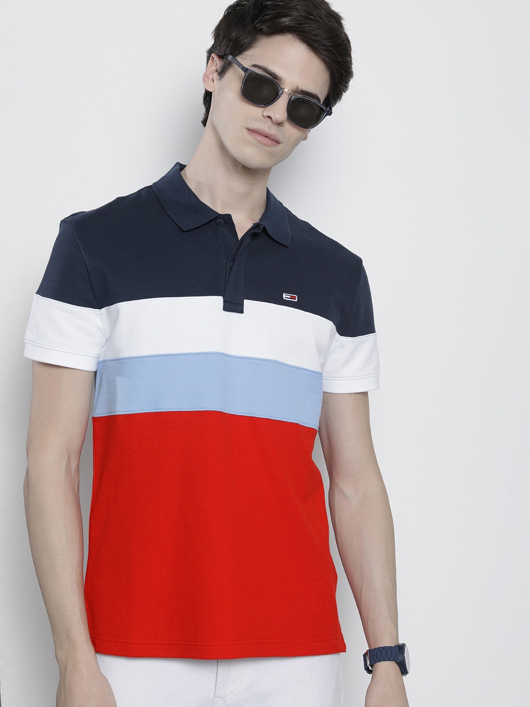 

Tommy Hilfiger Men Colourblocked Polo Collar T-shirt, Red