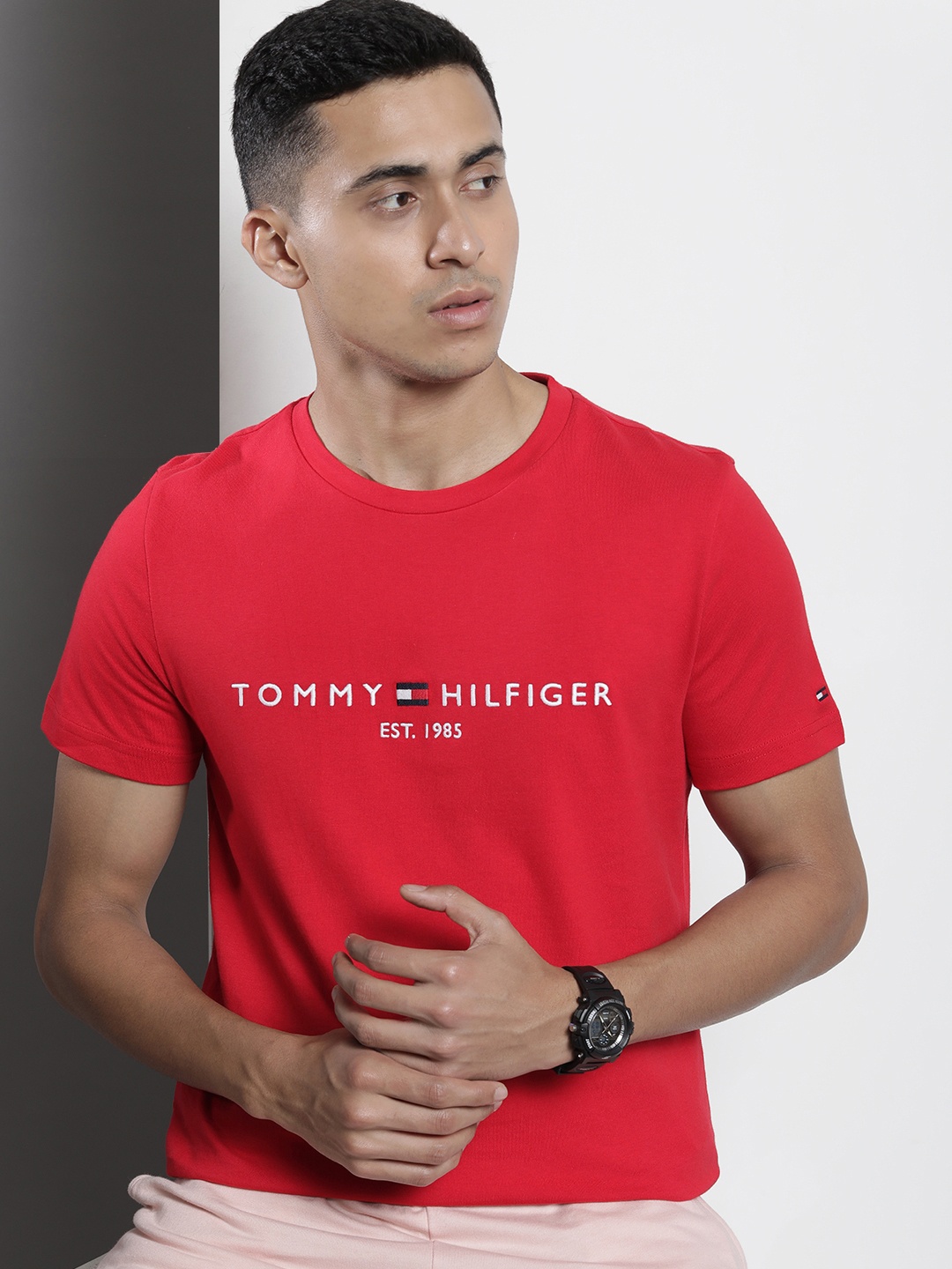 

Tommy Hilfiger Men Brand Logo Embroidered Pure Cotton Slim Fit Sustainable T-shirt, Red