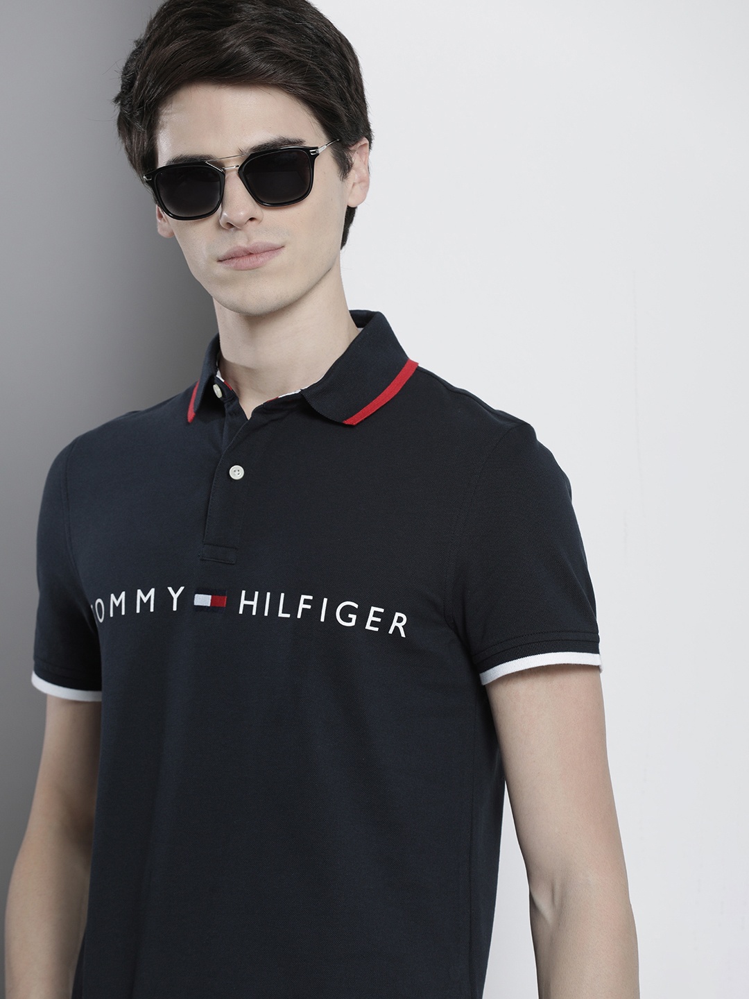 

Tommy Hilfiger Men Brand Logo Printed Polo Collar Pure Cotton T-shirt, Navy blue