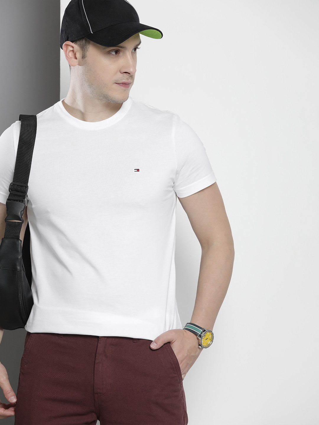 

Tommy Hilfiger Men Pure Cotton Slim Fit T-shirt, White