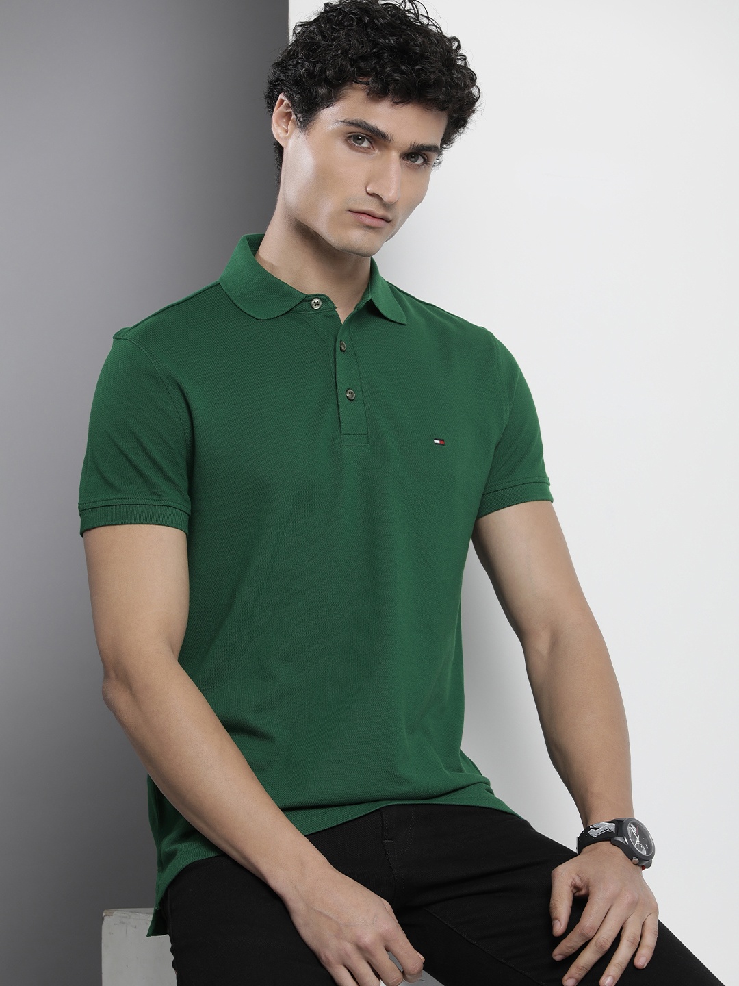 

Tommy Hilfiger Men Polo Collar Slim Fit T-shirt, Green