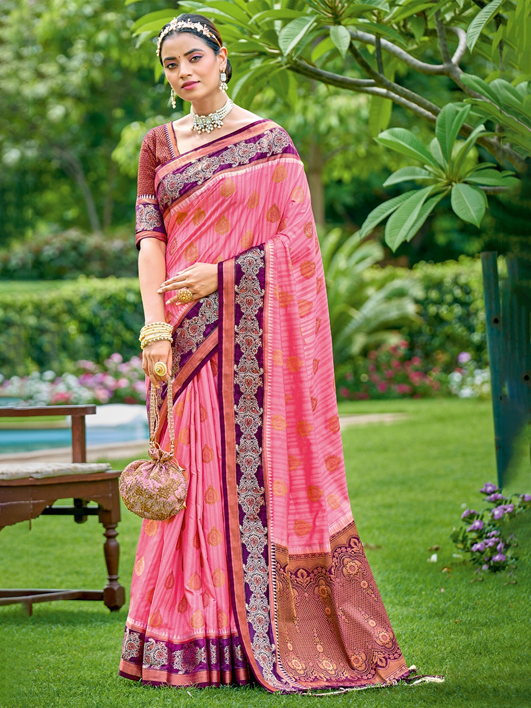 

SANGAM PRINTS Pink & Purple Ethnic Motifs Zari Pure Silk Banarasi Saree