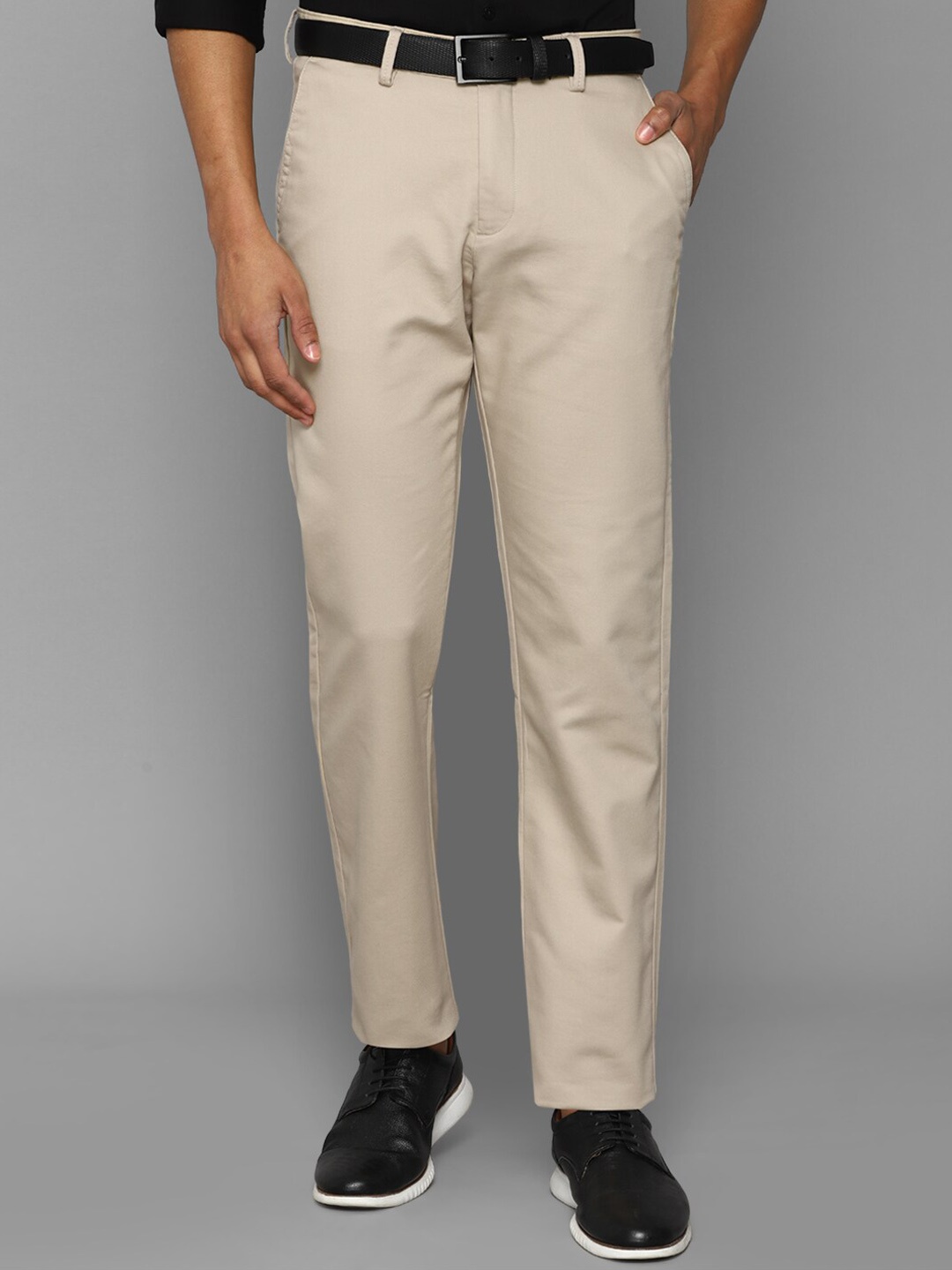 

Allen Solly Men Mid-Rise Regular Fit Trousers, Beige