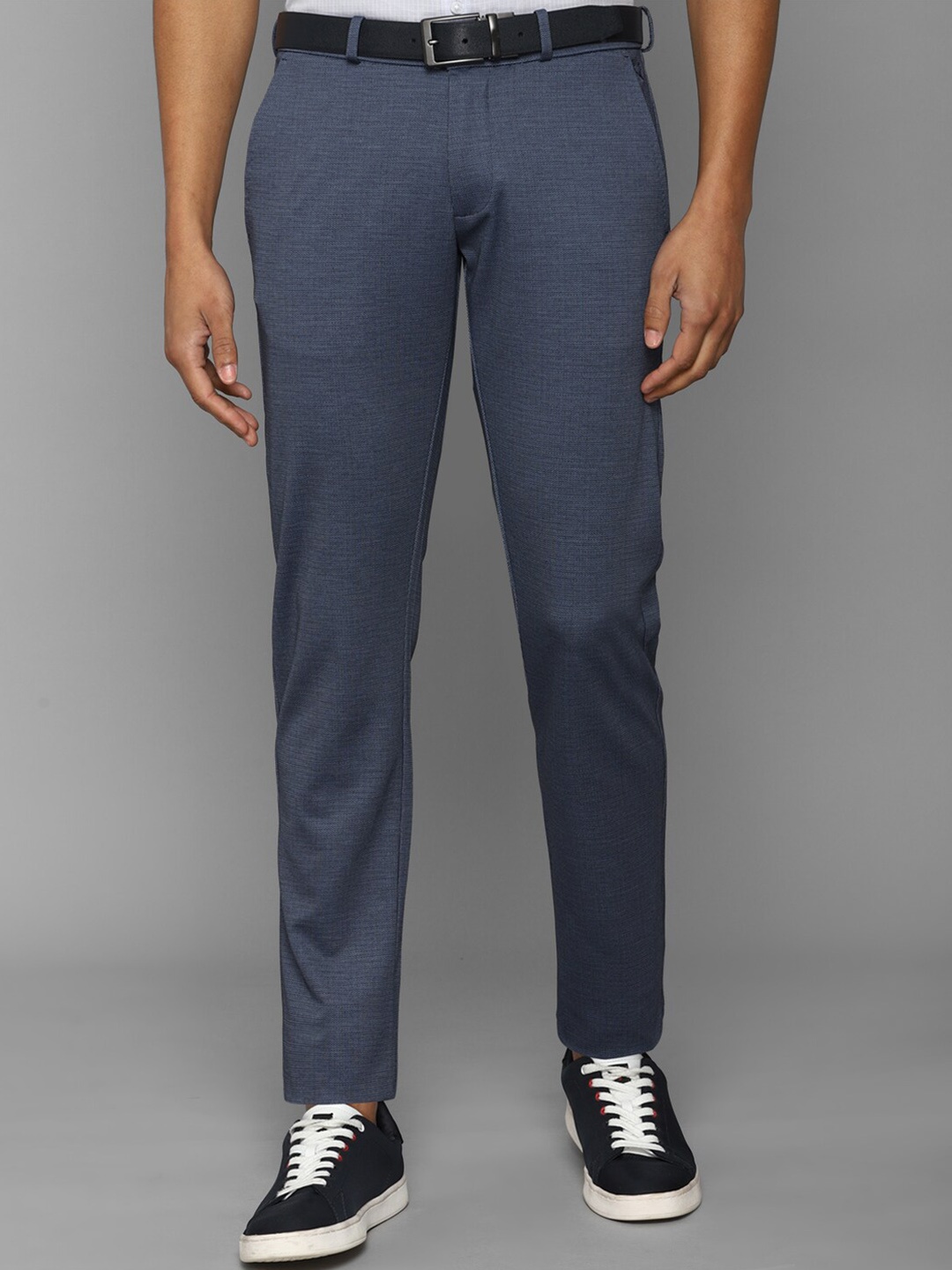 

Allen Solly Men Slim Fit Trousers, Navy blue
