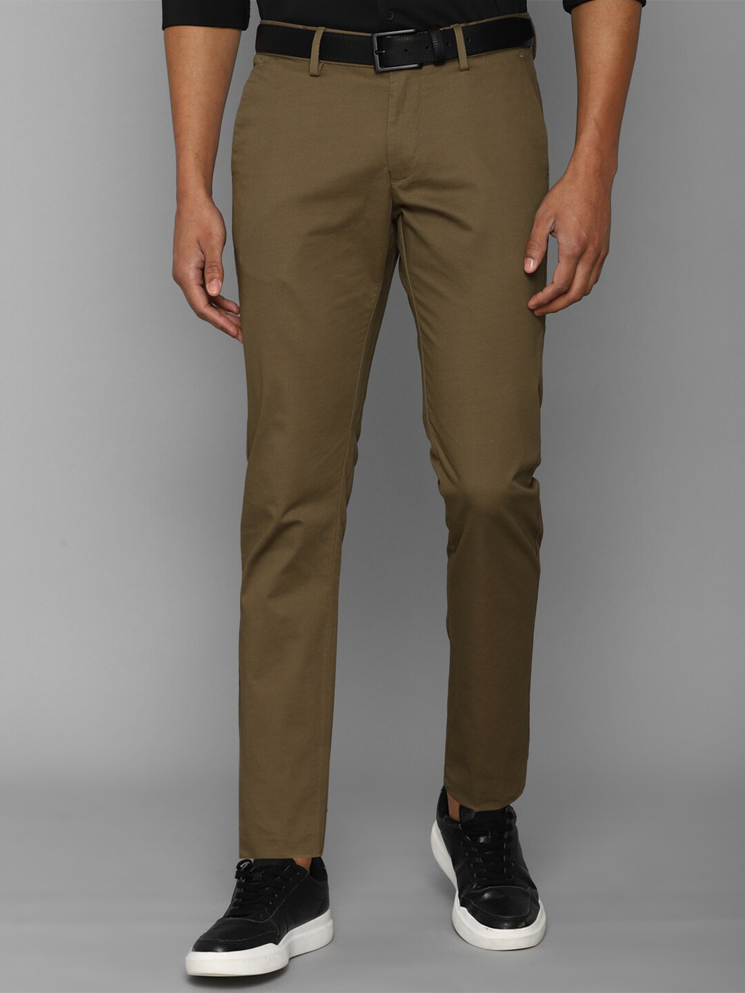 

Allen Solly Men Slim Fit Trousers, Brown