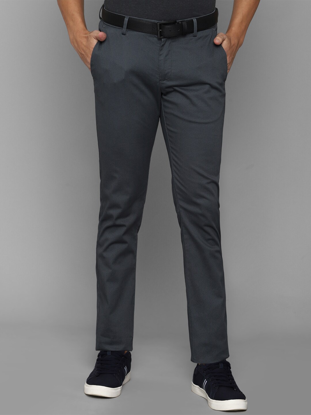 

Allen Solly Sport Men Cotton Solid Slim Fit Trousers, Grey