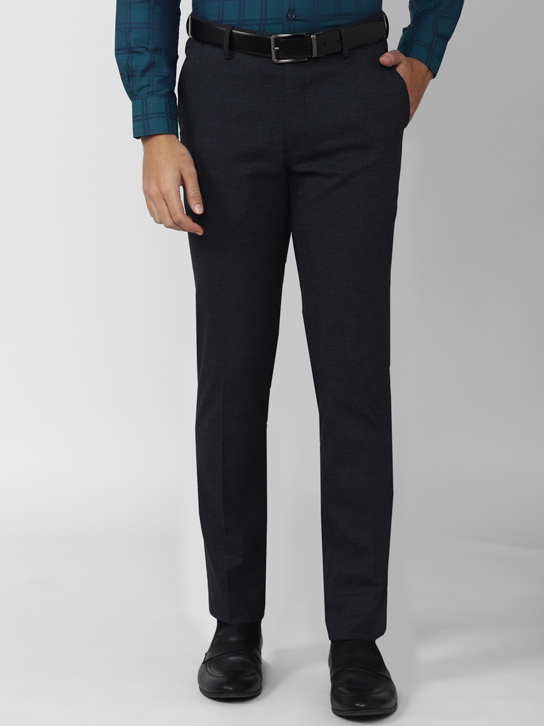 

Peter England Men Slim Fit Formal Trousers, Black
