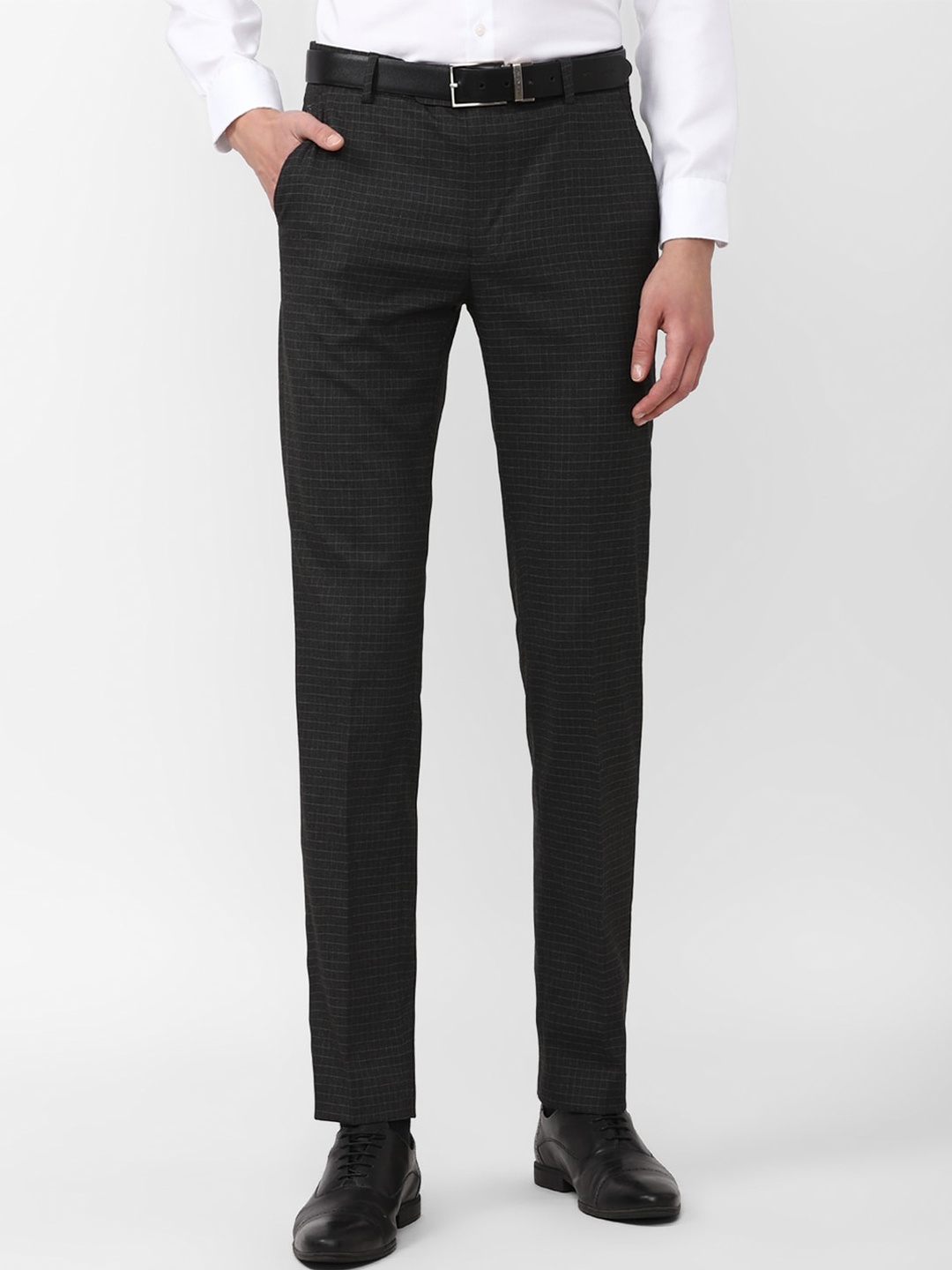 

Peter England Men Slim Fit Trousers, Black