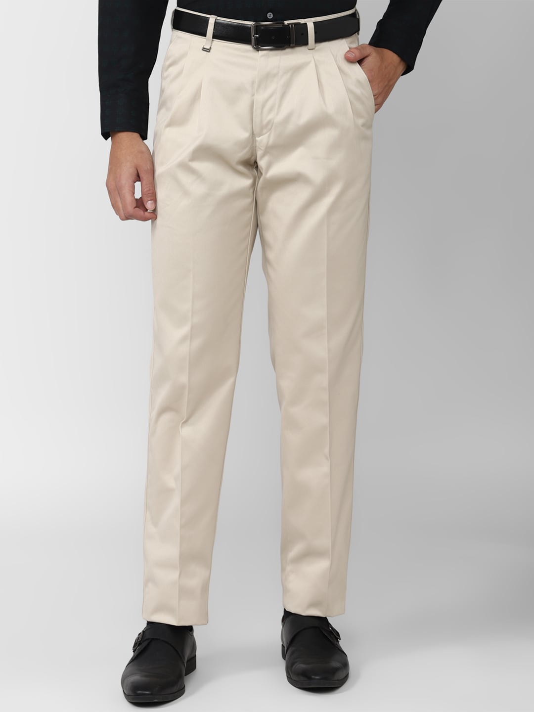 

Van Heusen Men Pleated Formal Trousers, Beige