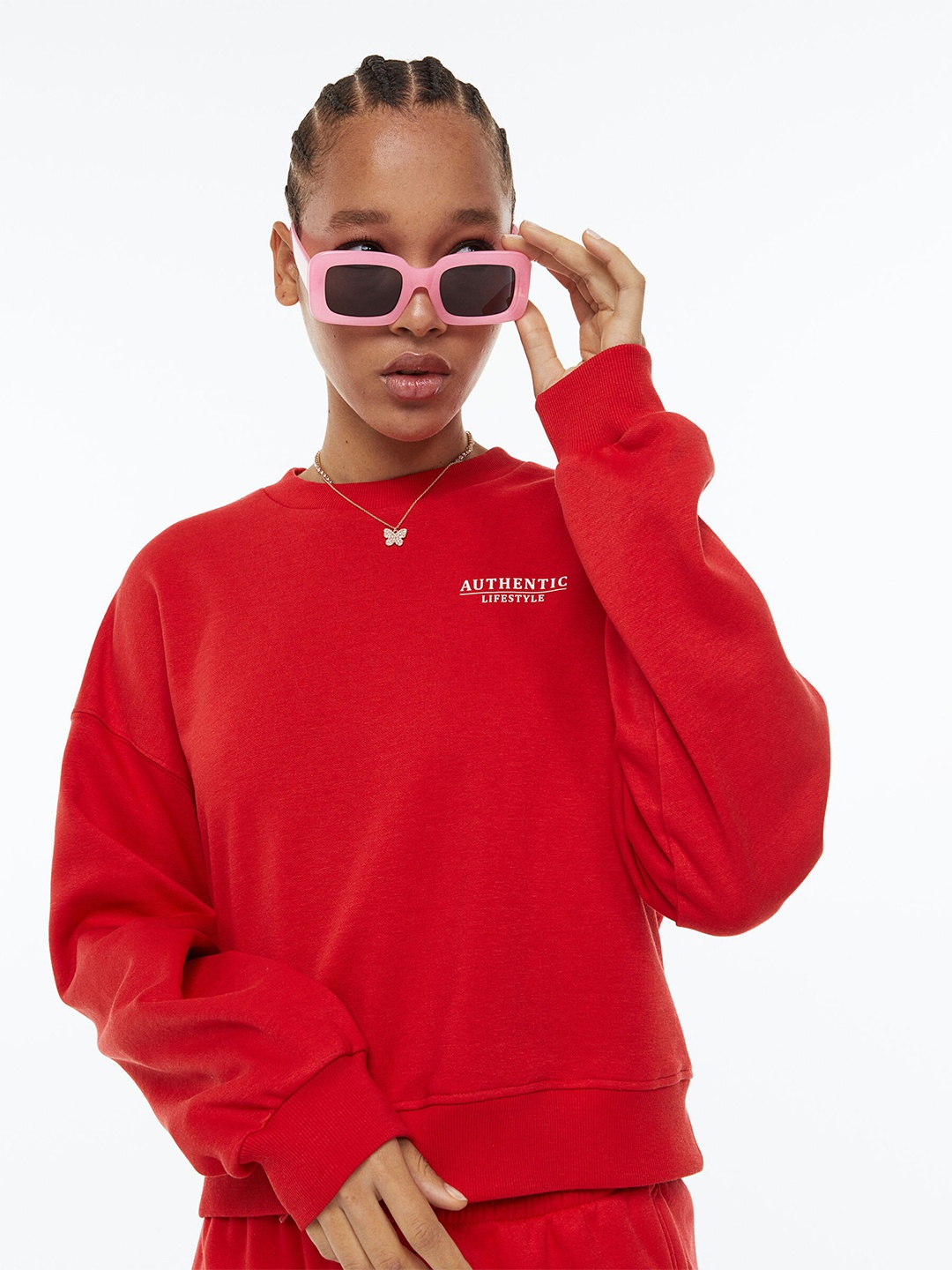 

H&M Women Sweatshirt, Red