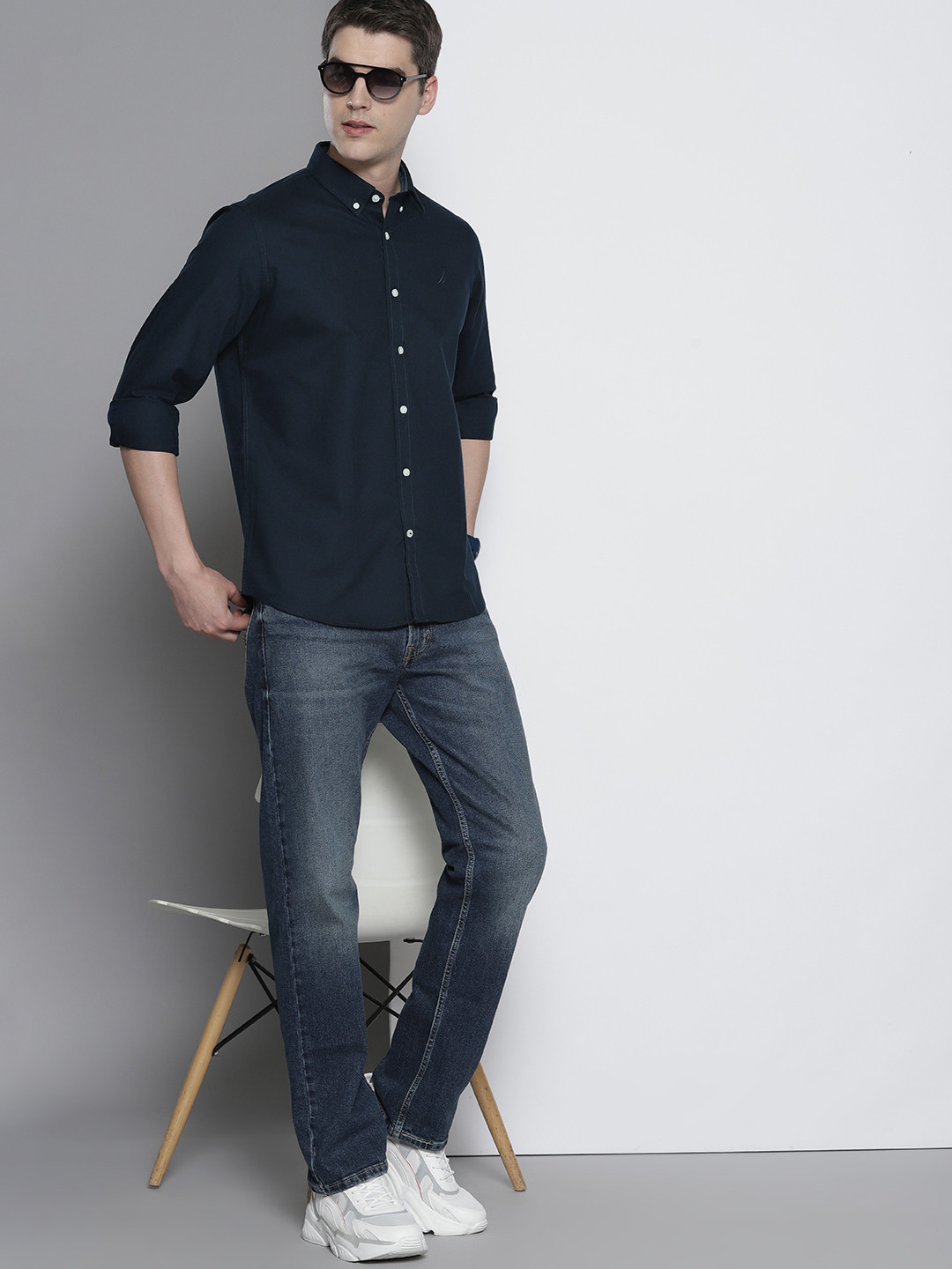 

Nautica Men Pure Cotton Solid Shirt, Navy blue