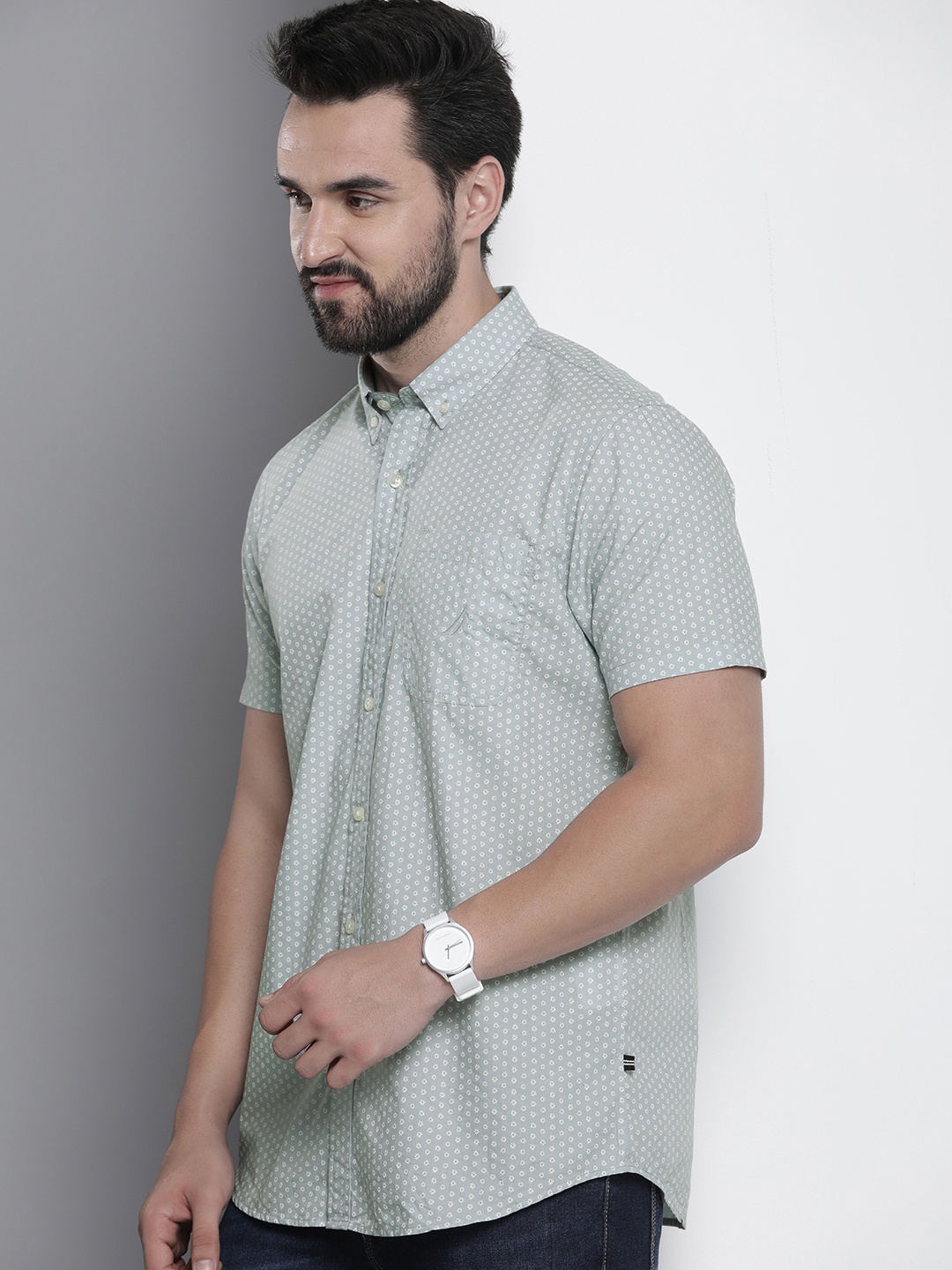 

Nautica Men Pure Cotton Classic Fit Micro Ditsy Floral Printed Casual Shirt, Grey