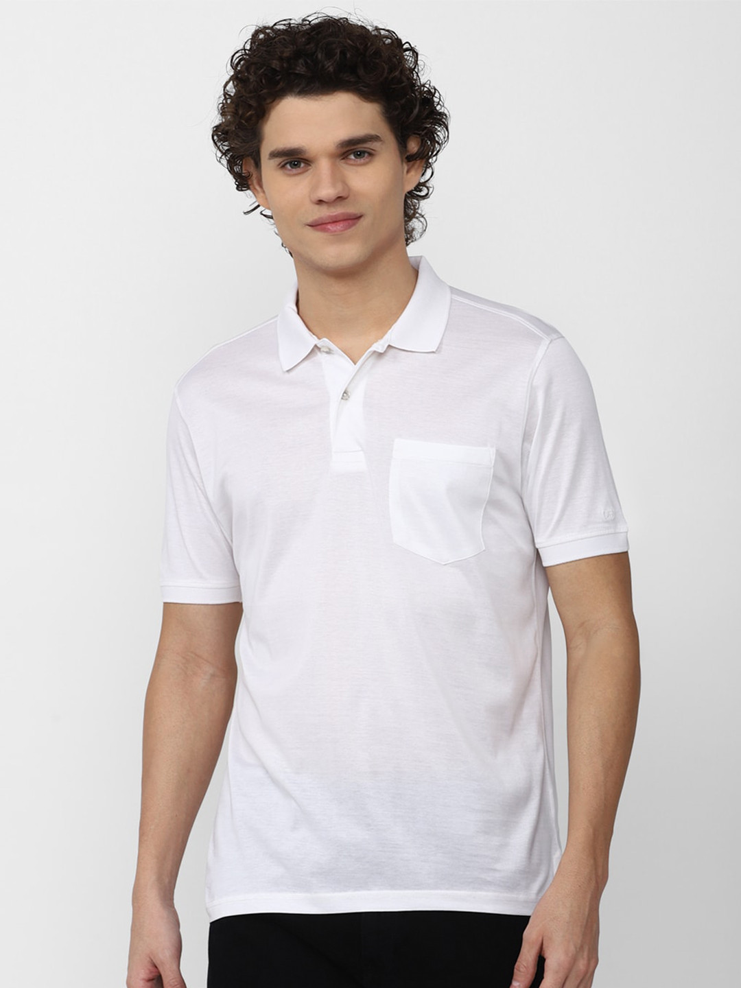 

Peter England Casuals Men White Cotton Polo Collar T-shirt