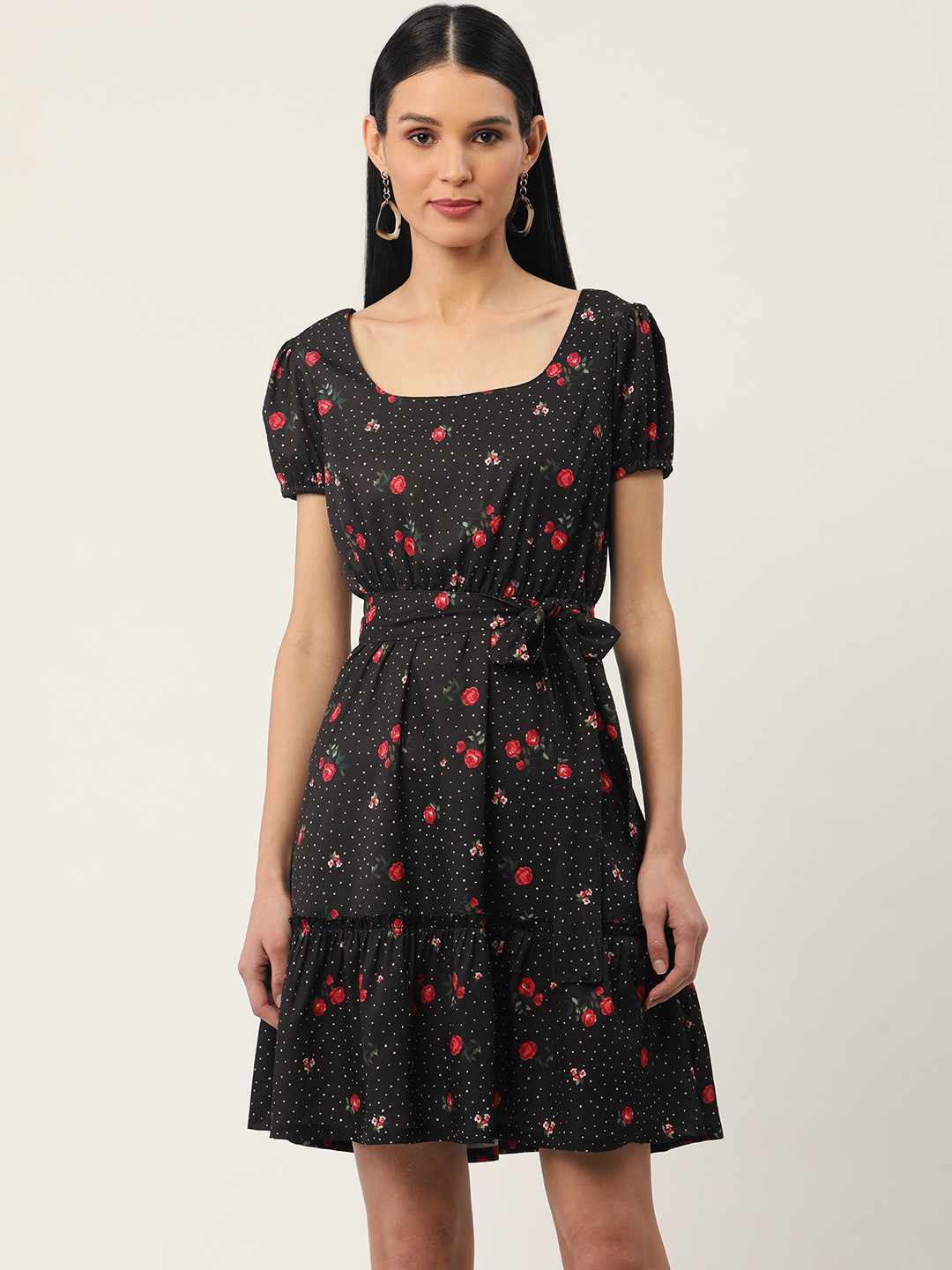 

Sleek Italia Floral Crepe Puff Sleeves Tiered Dress with Belt, Black