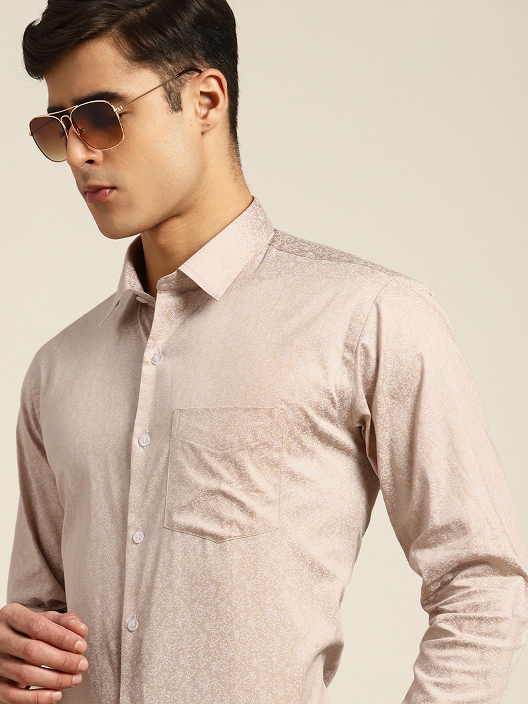 

Hancock Men Ethnic Motifs Printed Pure Cotton Satin Slim Fit Party Shirt, Beige
