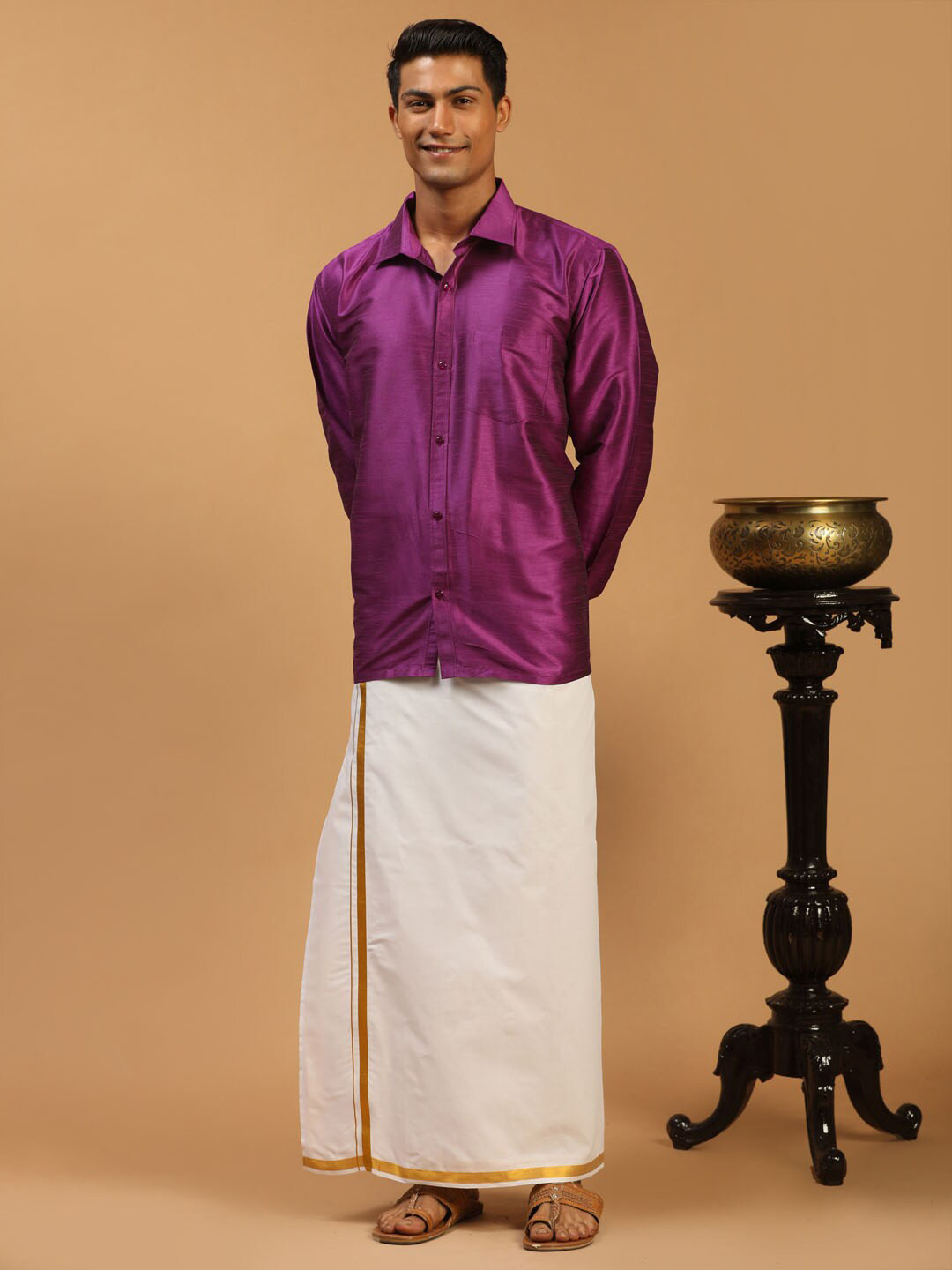 

VASTRAMAY Men Shirt & Veshti, Purple