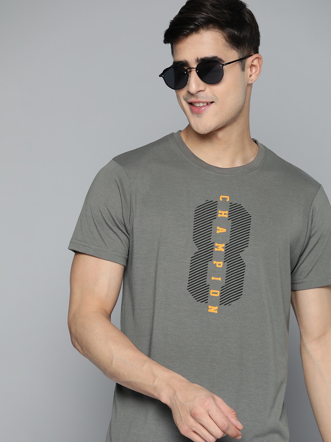 

HERE&NOW Men Typography Printed T-shirt, Charcoal