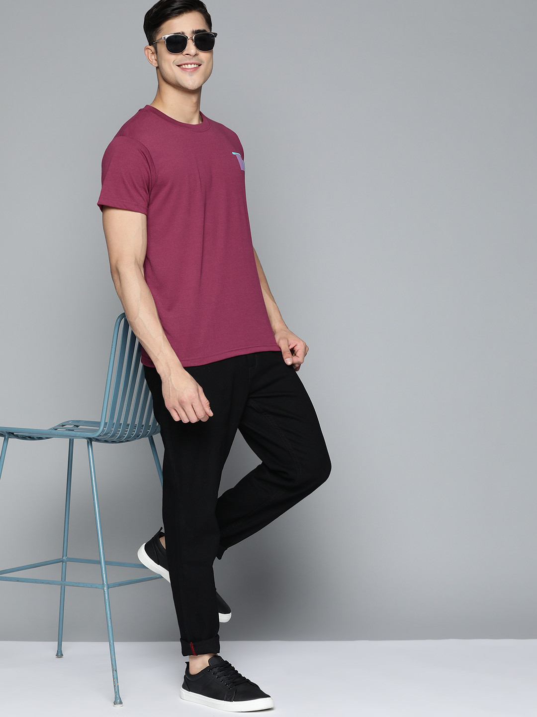 

HERE&NOW Men Solid T-shirt, Purple