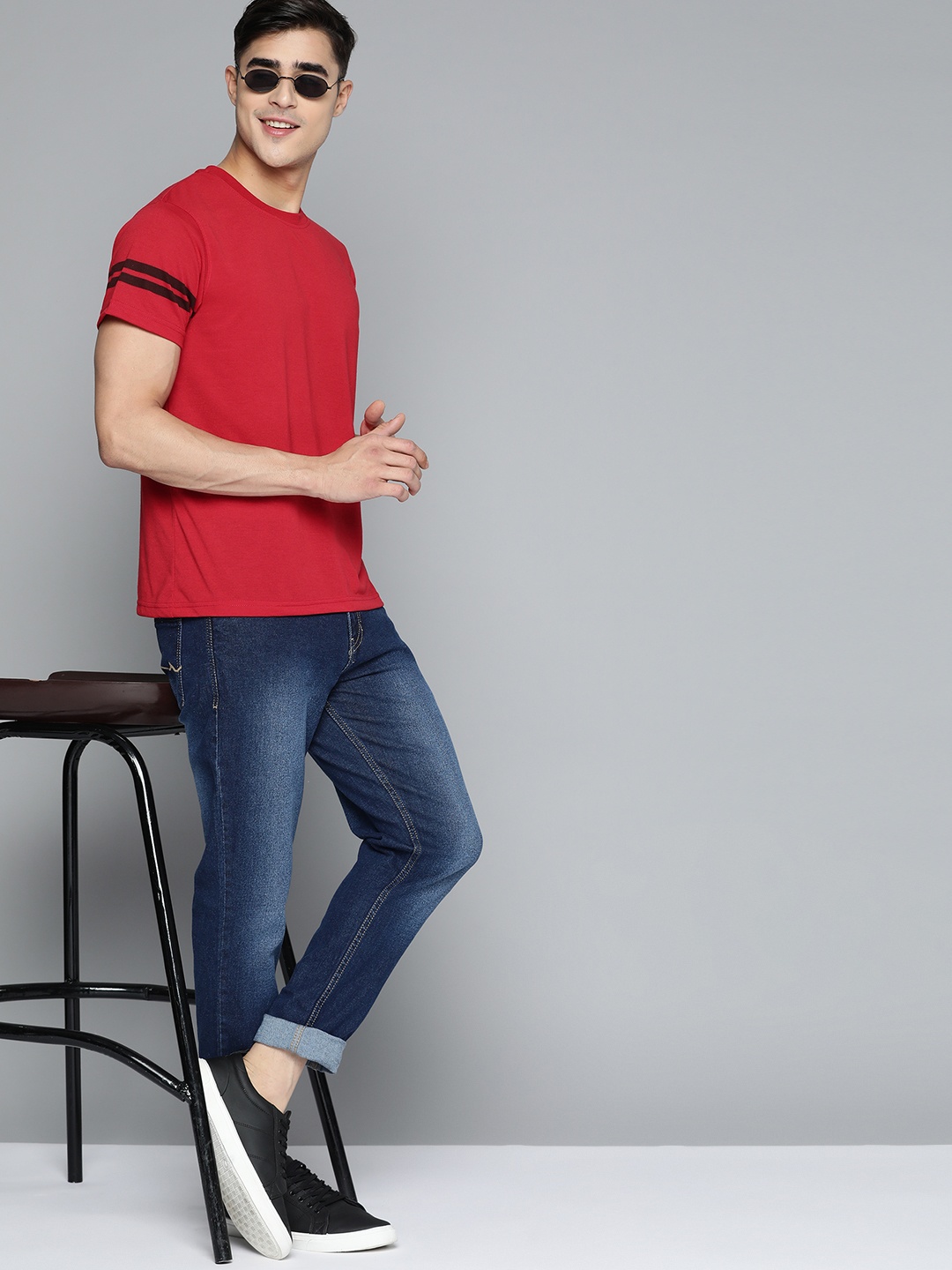 

HERE&NOW Men Solid T-shirt, Red