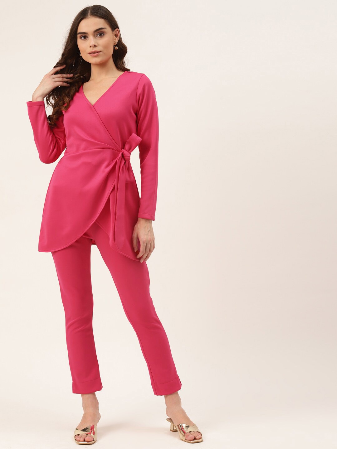 

KHUMAAR Shuchi Bhutani Women Pink Tunic with Trouser Co-Ord Set