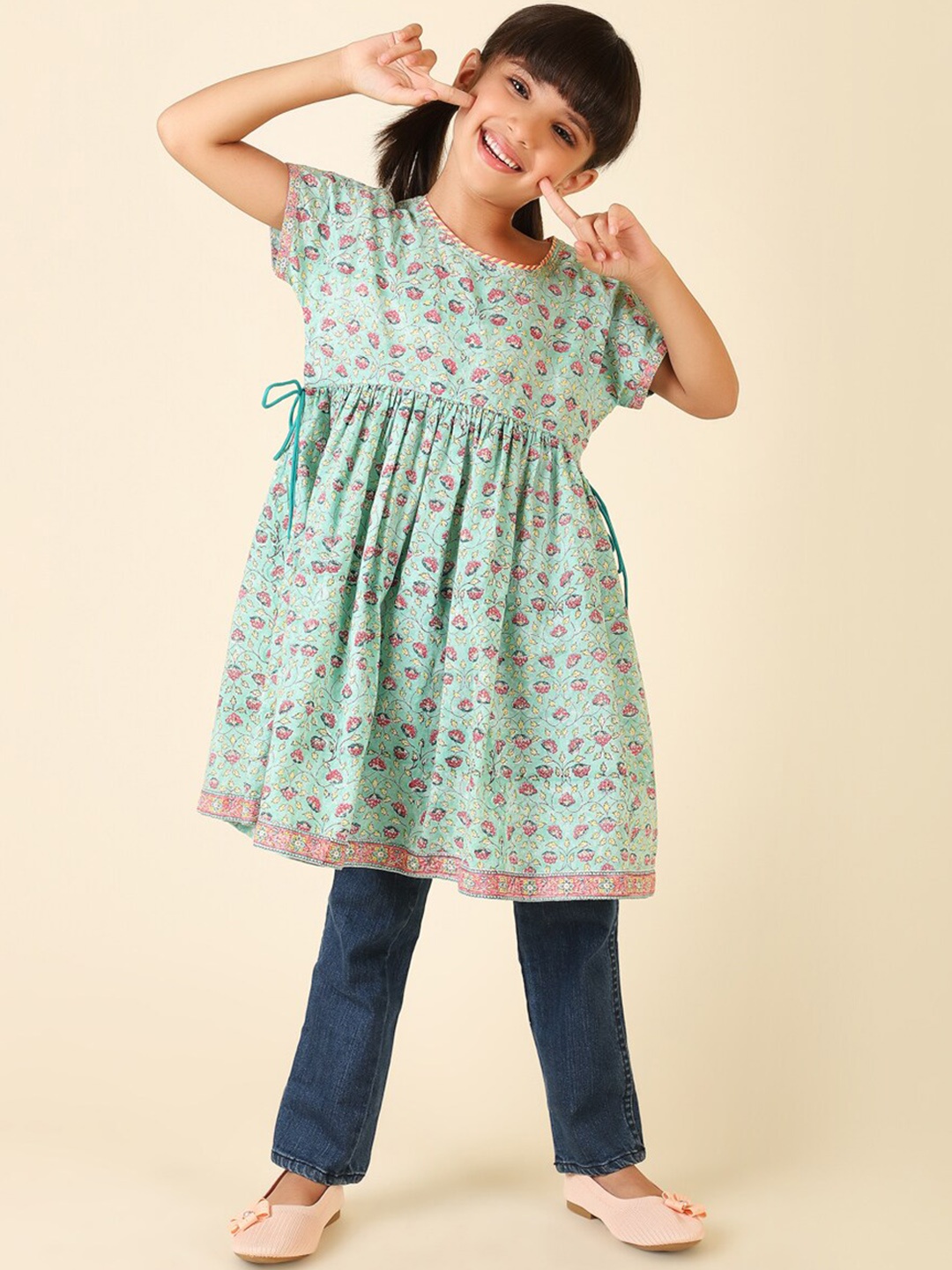 

Fabindia Girls Floral Printed Cotton Kurta, Teal