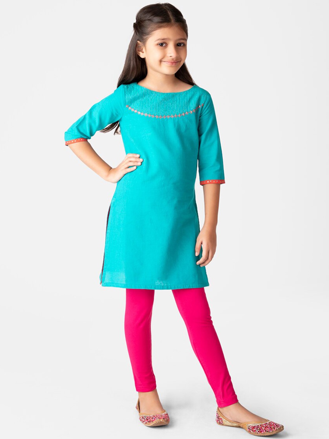 

Fabindia Girls Thread Work Pure Cotton Thread Work Kurti, Turquoise blue