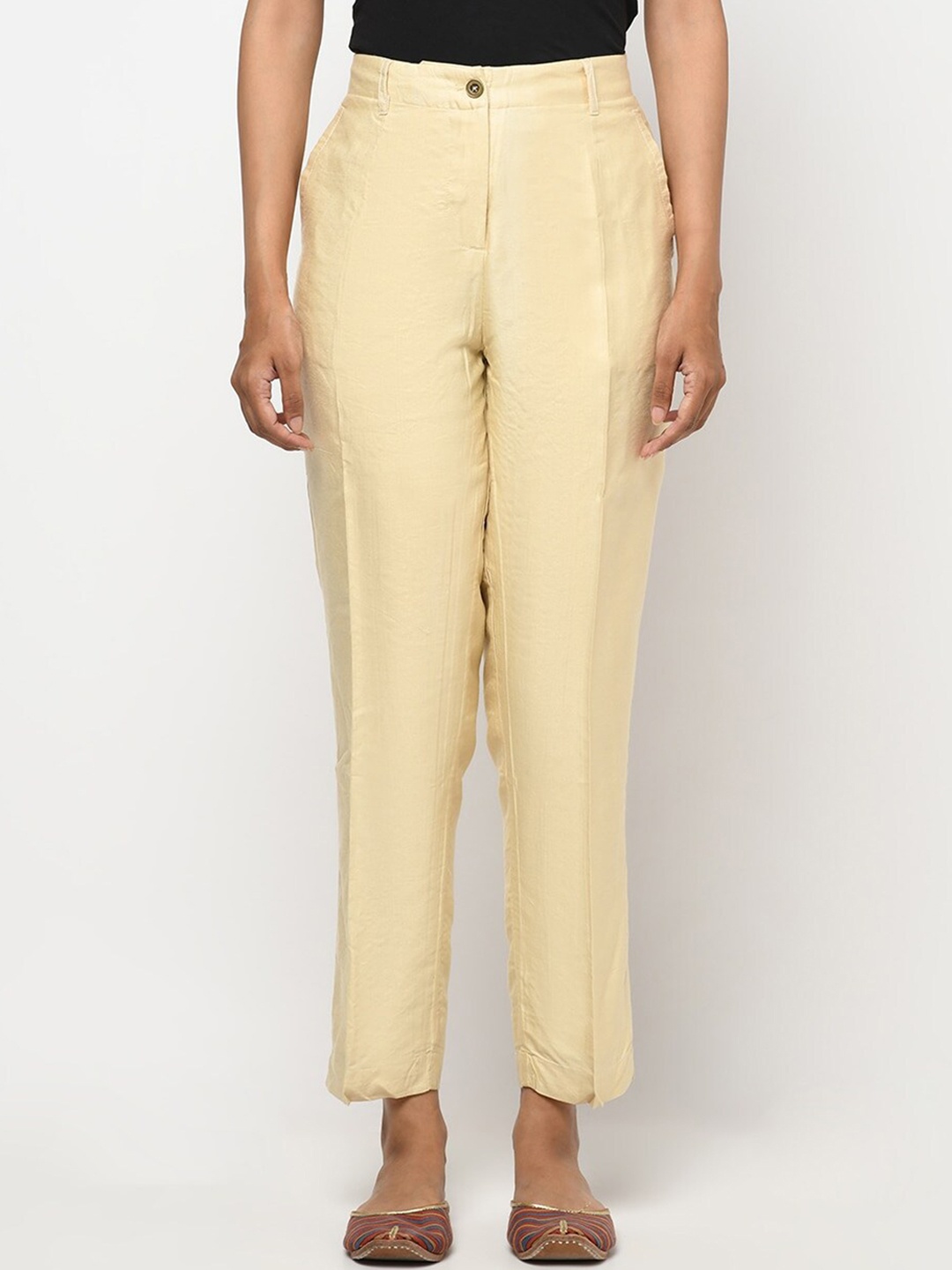 

Fabindia Women Slim Fit Trousers, Off white