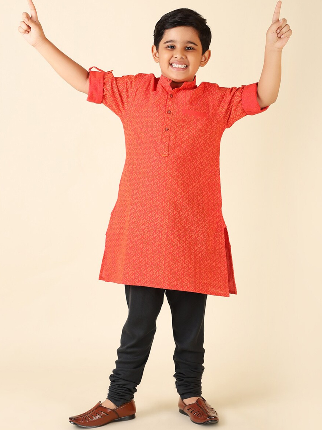 

Fabindia Boys Ethnic Motifs Printed Cotton Kurta, Red