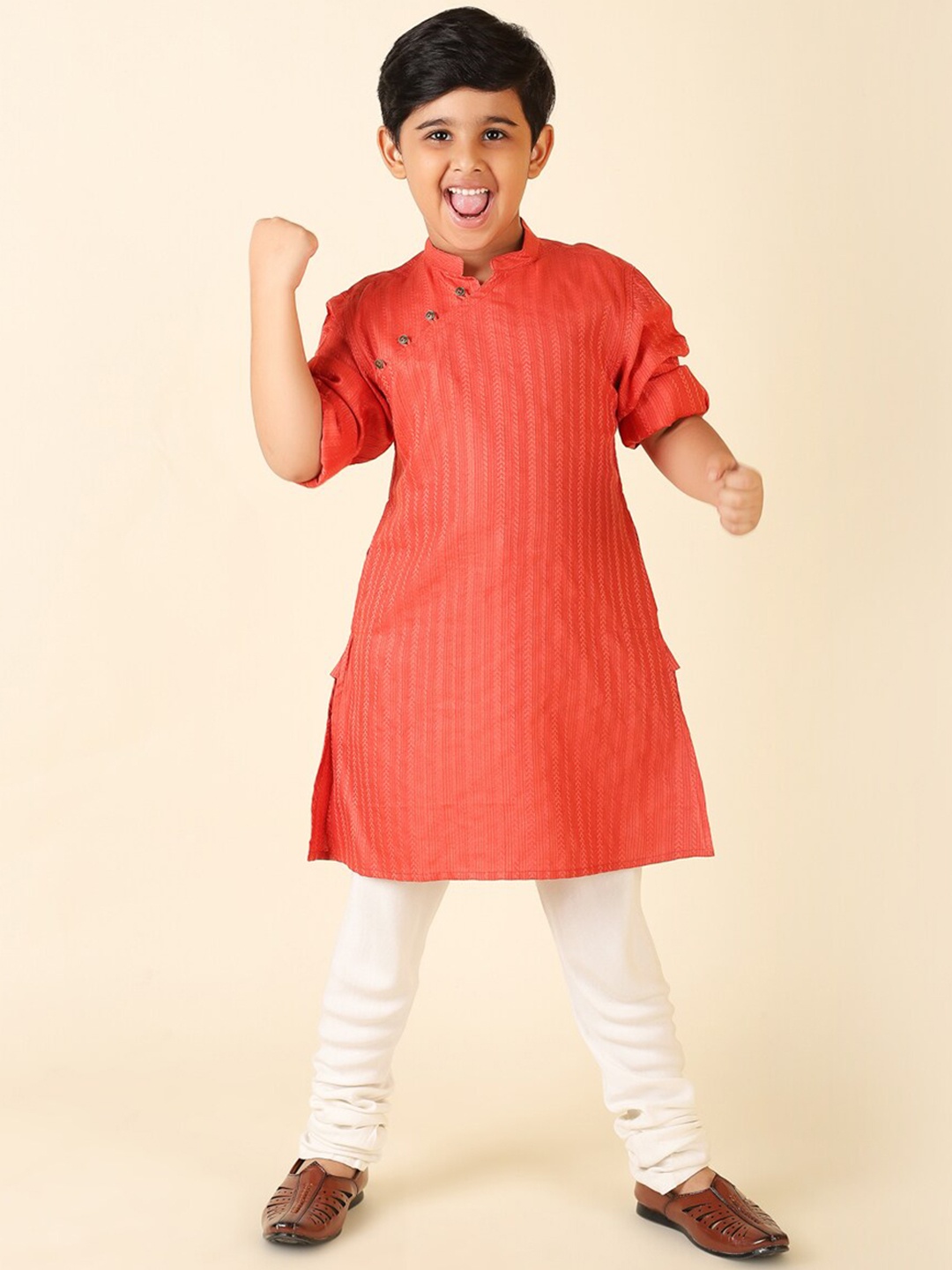 

Fabindia Boys Mandarin Collar Striped Thread Work Kurta, Coral