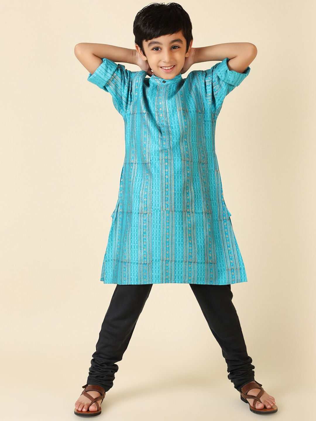 

Fabindia Boys Ethnic Motif Motifs Kurta, Turquoise blue