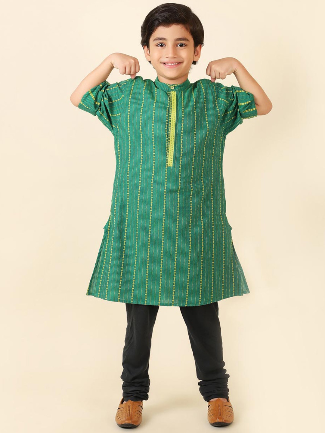 

Fabindia Boys Printed Cotton Kurta, Green