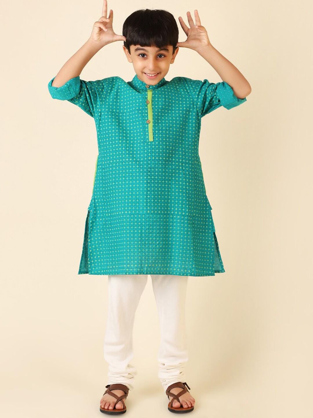 

Fabindia Boys Mandarin Collar Cotton Kurta, Turquoise blue