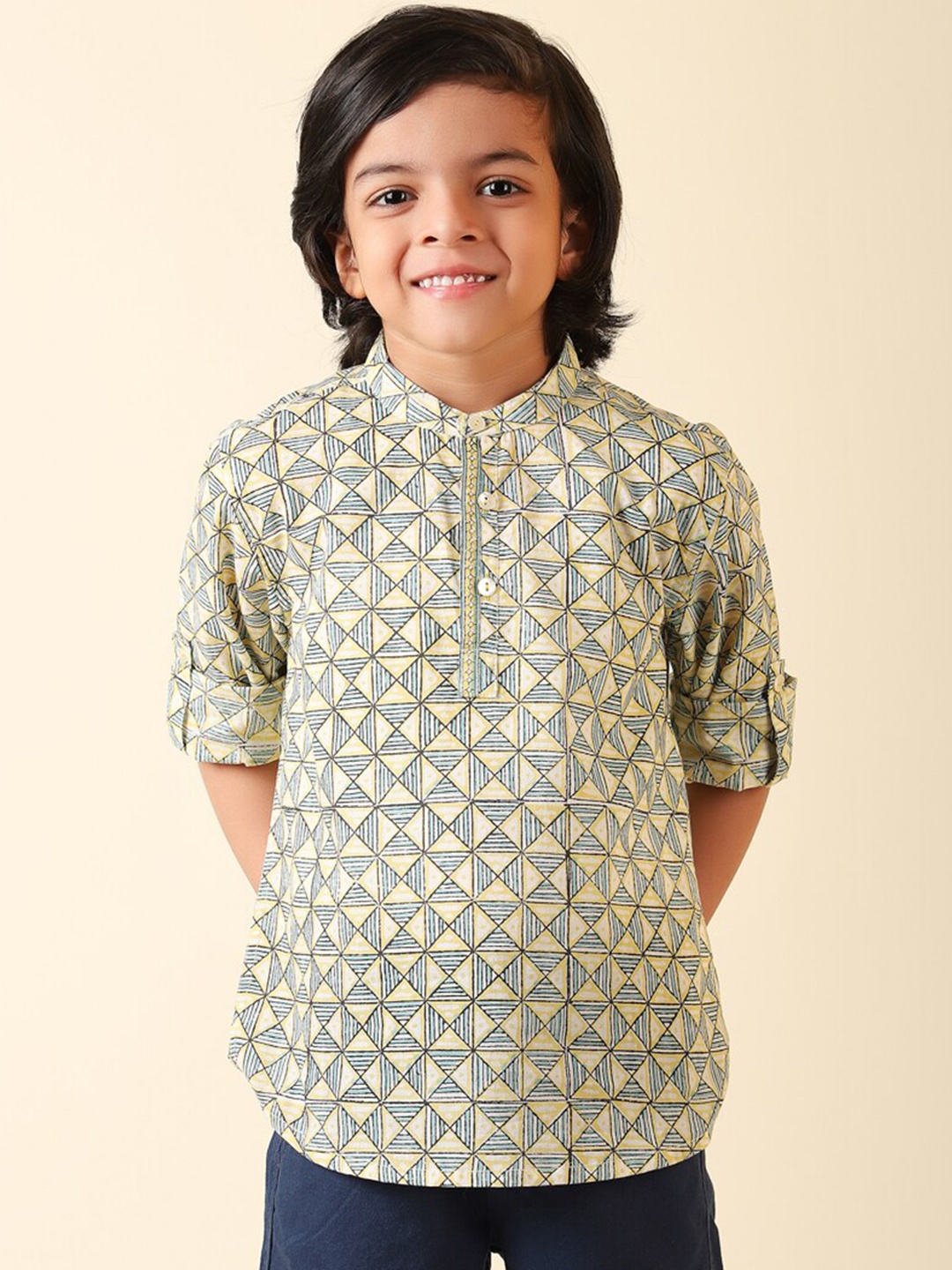

Fabindia Boys Geometric Printed Cotton Kurta, Multi