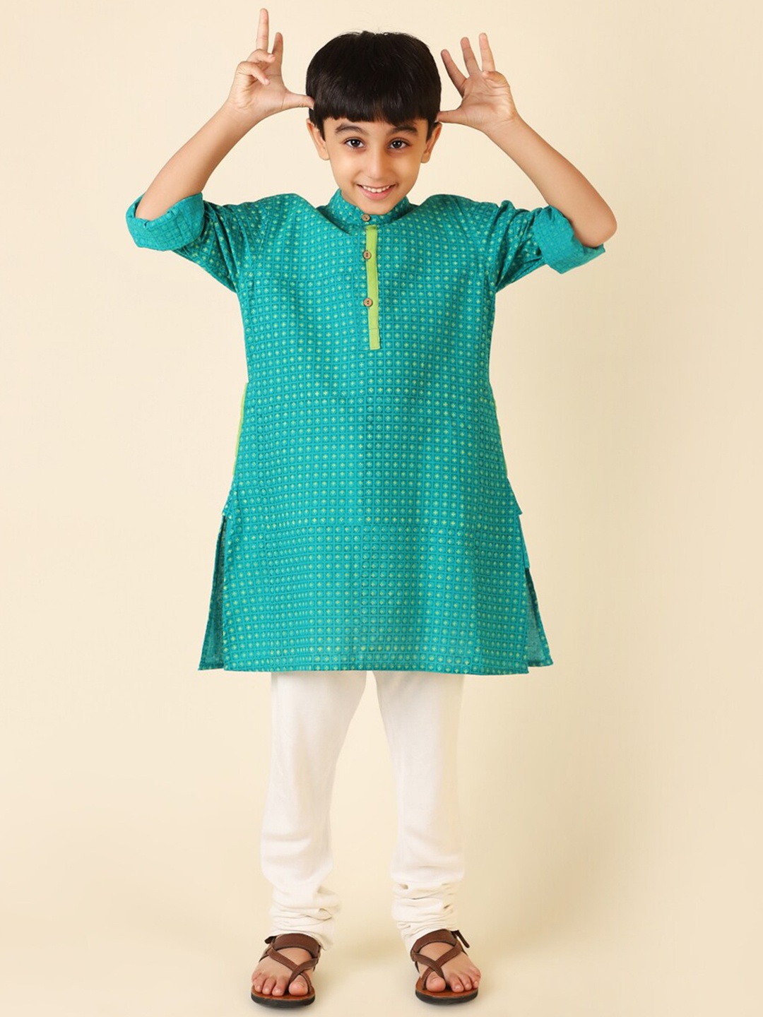 

Fabindia Boys Geometric Printed Cotton Kurta, Turquoise blue